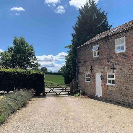 The Old Granary At Red House Farm Villa Ripon Exteriör bild